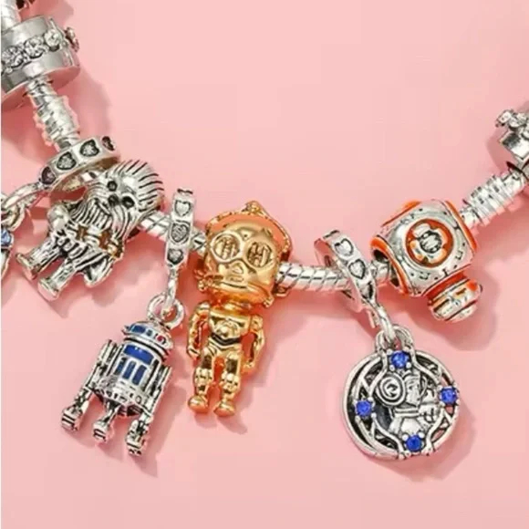925 Sterling Silver Various Star Wars Characters Themed Loaded Charm Bracelet - Picture 3 of 4